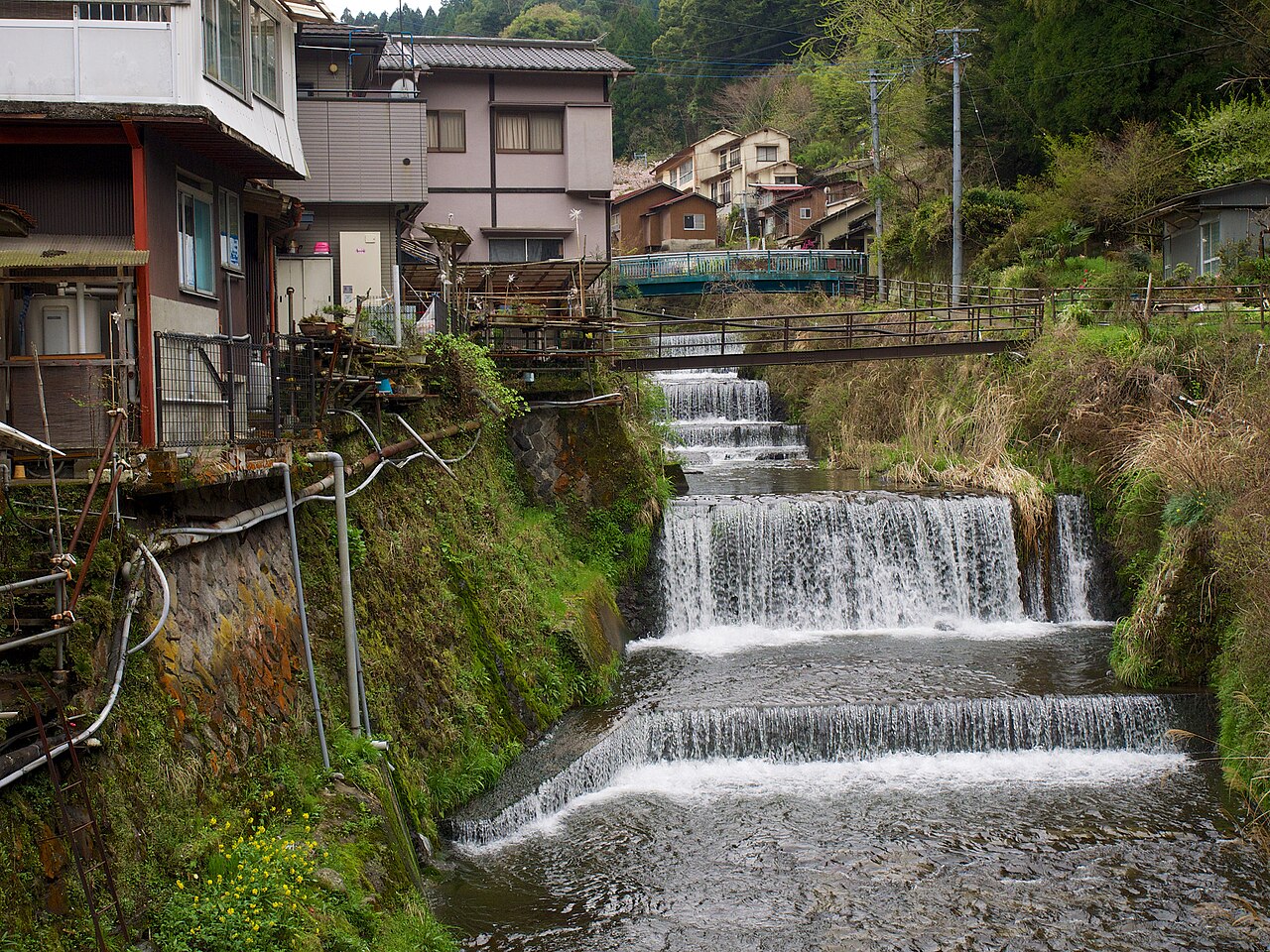 Yunohira Onsen