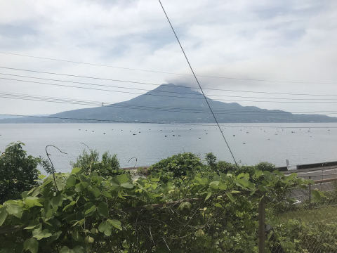 Ryūgamizu (secluded coastal viewpoint / station)