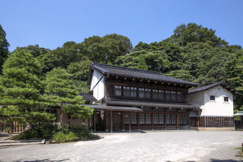 金沢市立中村記念美術館