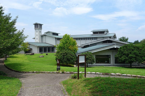 愛知県陶磁美術館