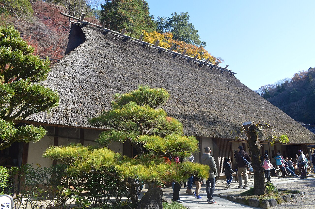 Sanshu Asuke Yashiki (Living Folk Museum)