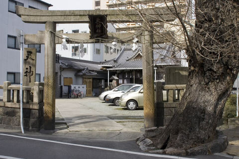 Yodogawa Shrine