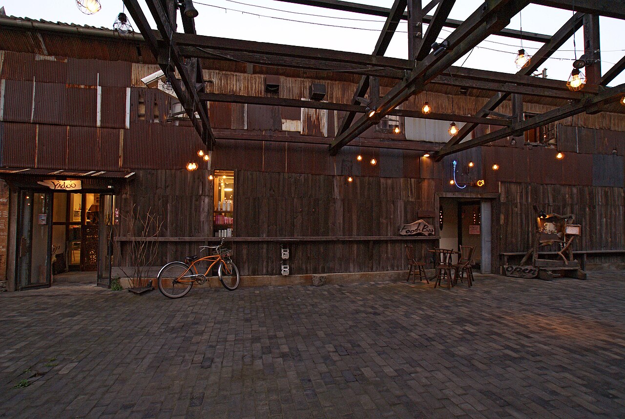 Kitahama Alley