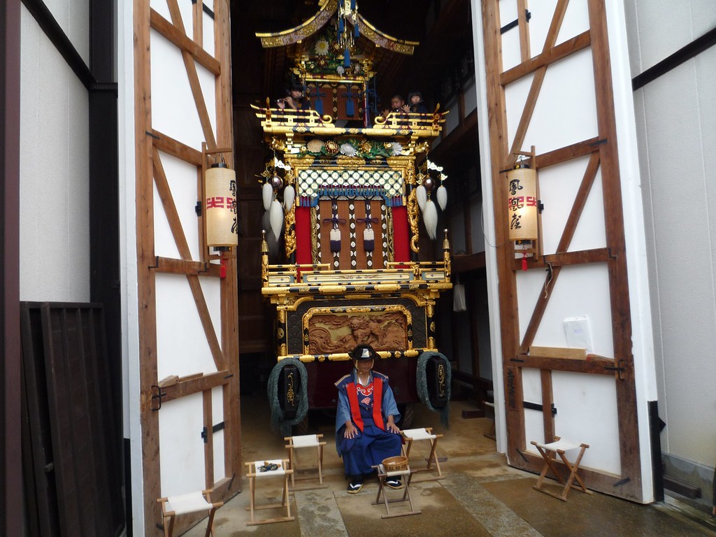 Takayama Autumn Festival (Hachiman Matsuri)