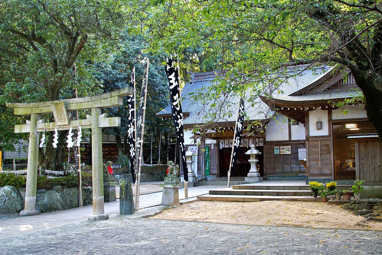 Oji Shrine (Hachiman-cho)