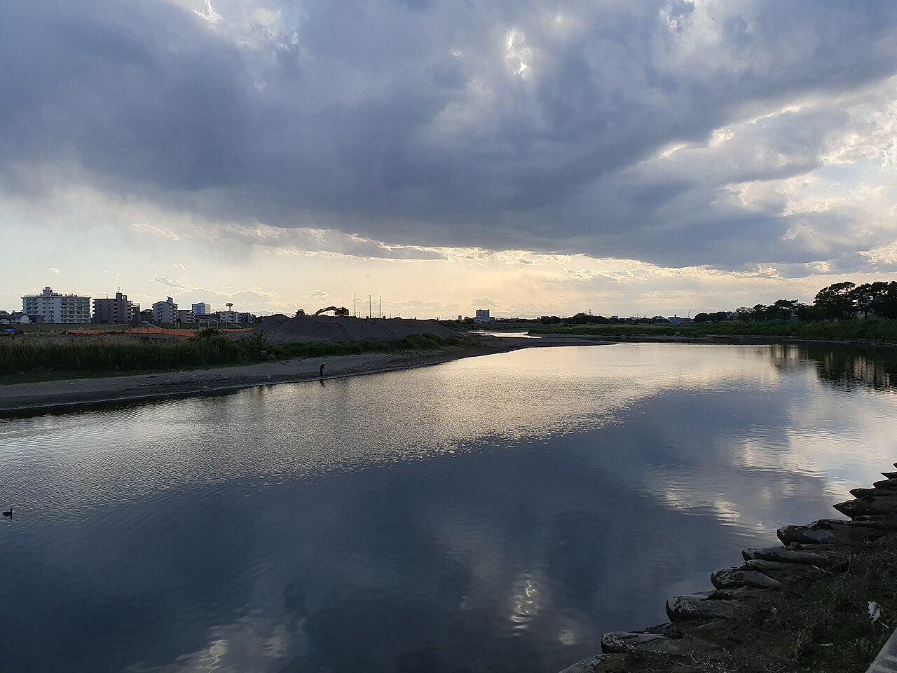 多摩川