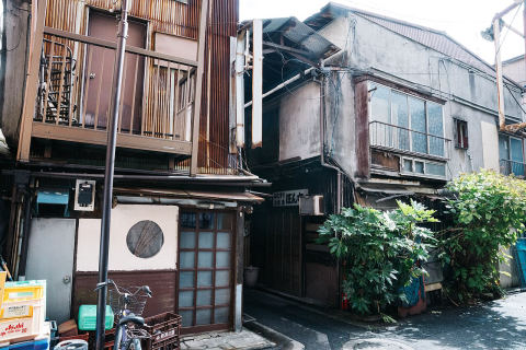 Tateishi Nonbe Yokochō (Drinking Alley)