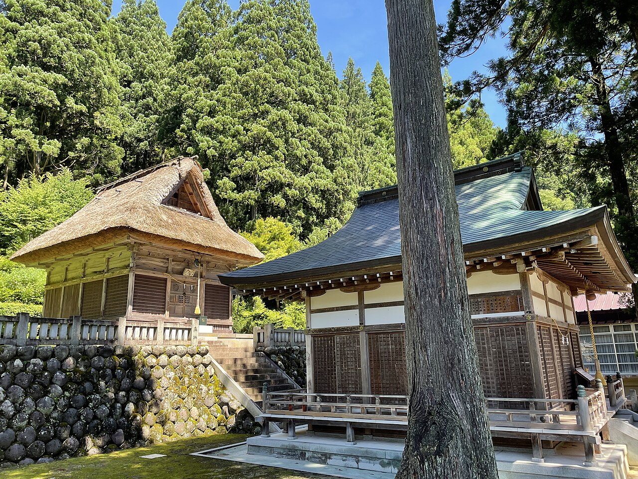 Hakusangu Shrine